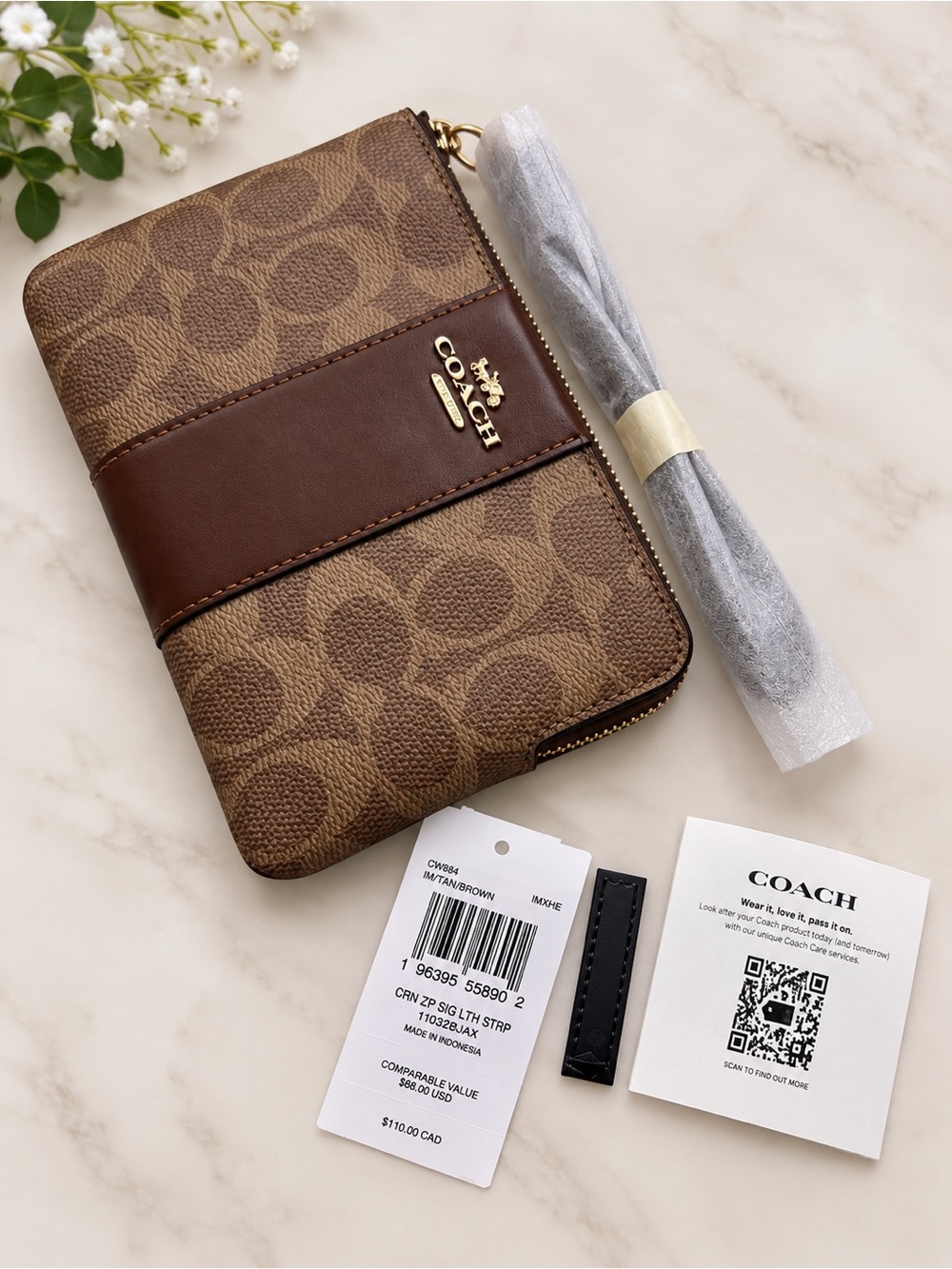 Coach Signature Canvas Corner Zip Wristlet – Tan/Brown – New With Tags